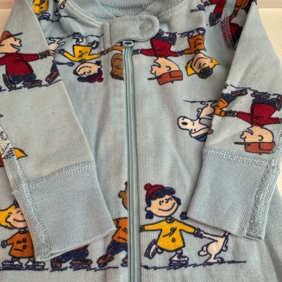 Hanna Andersson Peanuts zip romper - Picture 5 of 7